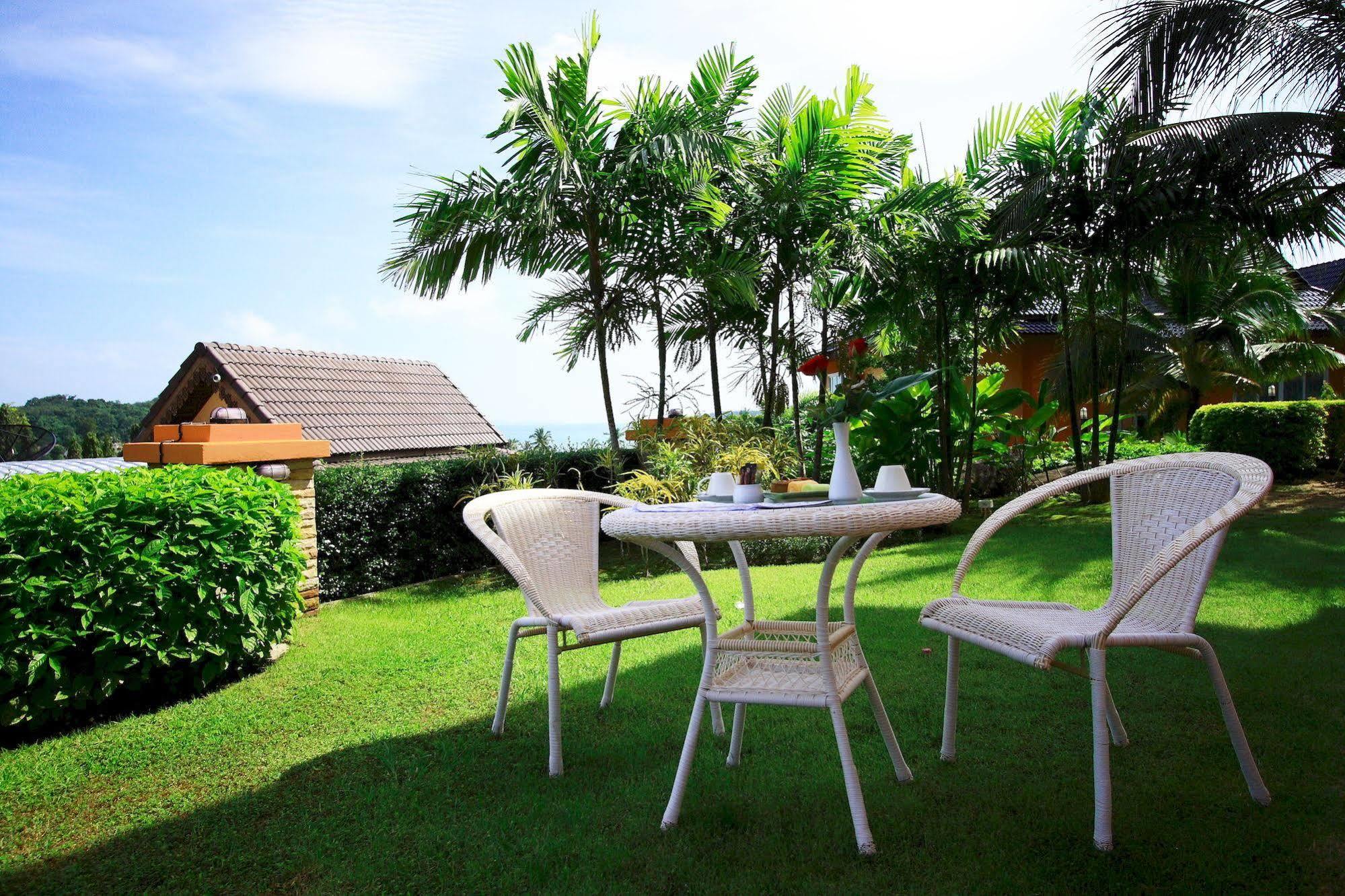 Oyo 626 The Chalet Phuket Resort Cape Panwa Экстерьер фото